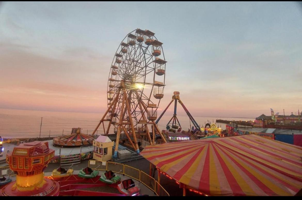 Sea Front Apartment With Massage Shower Netflix Great Location Bridlington Eksteriør billede